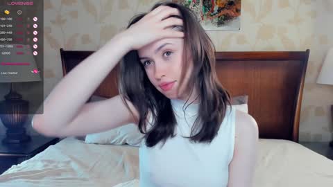Hi Im Monika Welcome to my room online show from 09-21-25, 07:37