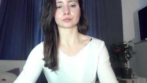 Nicole online show from 03-04-26, 03:18