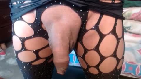 Snapshot of dream_real chatting on 09-23-25, 10:51 dreamreal online show from 09-23-25, 10:51