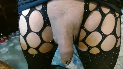 Snapshot of dream_real chatting on 10-27-25, 11:25 dreamreal online show from 10-27-25, 11:25