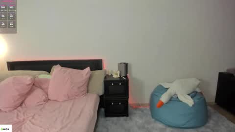 Mari online show from 09-30-25, 07:13