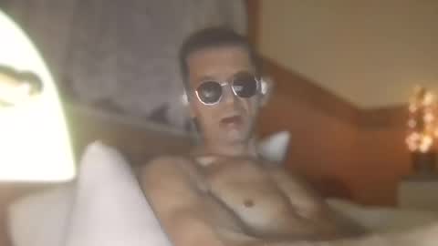 Dreambob online show from 10-25-25, 11:54