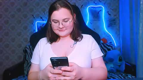 Snapshot of dreamforyoue2 chatting on 10-30-25, 07:25 dreamforyoue2 online show from 10-30-25, 07:25