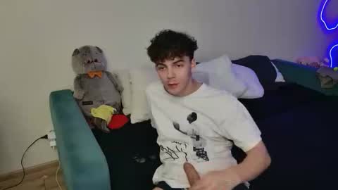 dreamgonetan online show from 10-04-25, 01:09