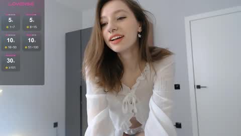  Hello im Eva  online show from 03-09-25, 10:41