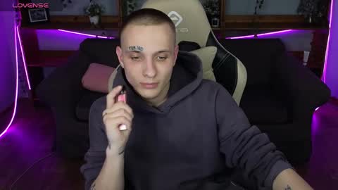 im Kai ntmu online show from 04-17-26, 03:59