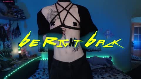 Yukichi online show from 10-11-25, 04:01