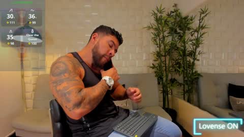 Snapshot of dreammr1 chatting on 01-13-25, 10:03 cris online show from 01-13-25, 10:03