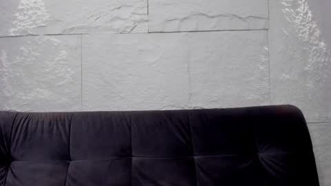 Snapshot of dreammr1 chatting on 02-20-25, 03:30 cris online show from 02-20-25, 03:30