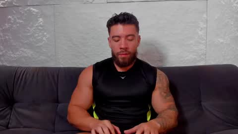 Snapshot of dreammr1 chatting on 03-10-25, 01:45 cris online show from 03-10-25, 01:45