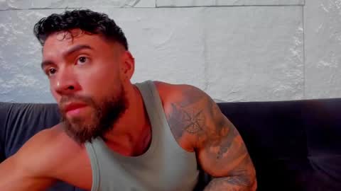 Snapshot of dreammr1 chatting on 03-11-25, 02:51 cris online show from 03-11-25, 02:51