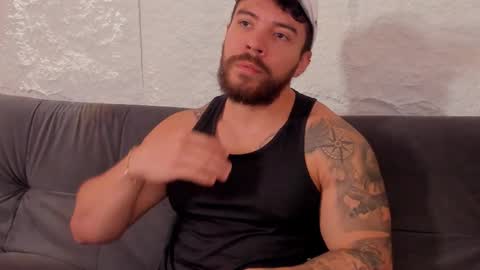 Snapshot of dreammr1 chatting on 09-22-25, 03:25 cris online show from 09-22-25, 03:25