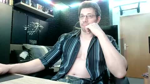 Ioannes Paulus the 2nd online show from 10-25-25, 01:57