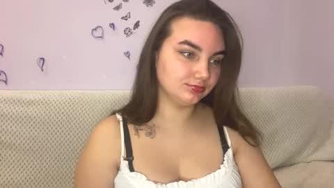 Mila online show from 03-11-25, 07:47