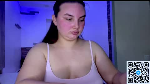Mila online show from 05-07-26, 07:14