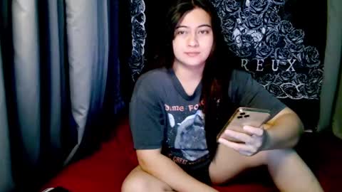 Snapshot of dreamycreamyst chatting on 12-11-24, 11:51 dreamycreamyst online show from 12-11-24, 11:51