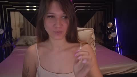 Lina online show from 12-04-24, 07:39