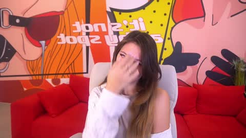 Lina online show from 01-06-25, 07:31