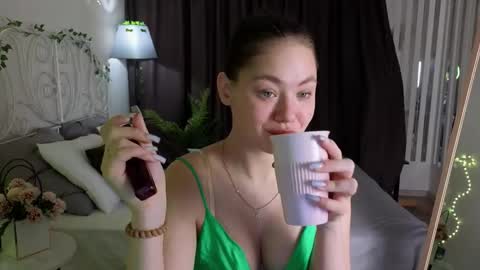 dreamymilka online show from 02-03-26, 06:22