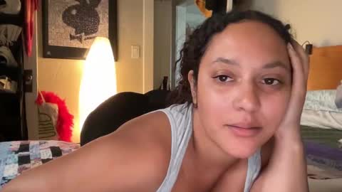 RIRI OR DREAMY online show from 02-12-25, 09:01