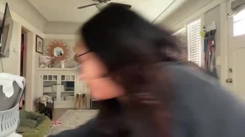 RIRI OR DREAMY online show from 10-15-25, 05:02