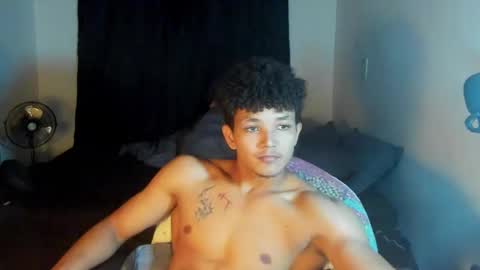 Snapshot of dres4u chatting on 11-16-25, 05:02 dres4u online show from 11-16-25, 05:02