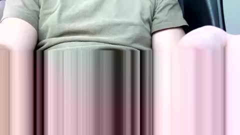 Snapshot of drewbolt89 chatting on 01-28-25, 04:52 Drew online show from 01-28-25, 04:52