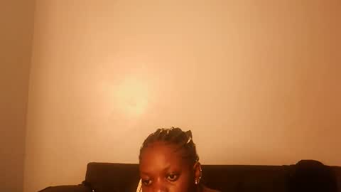 Kimberly online show from 05-11-26, 12:49