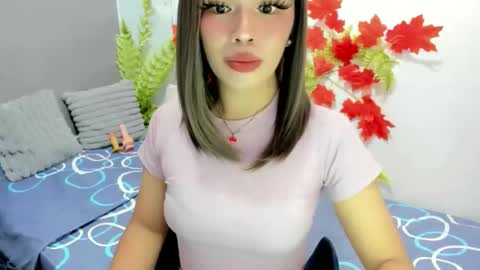 miss. Erika online show from 11-21-25, 09:08