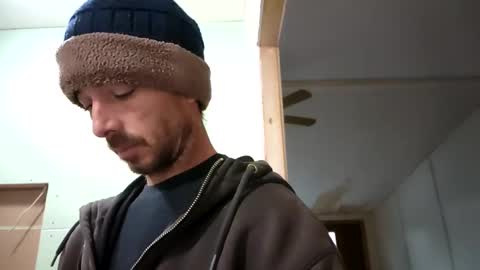 Inexperienced catfish online show from 12-05-24, 06:22