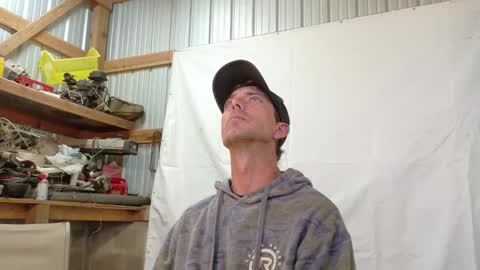 Snapshot of dritylilboy chatting on 05-02-26, 06:46 Inexperienced catfish online show from 05-02-26, 06:46