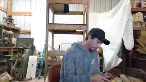 Snapshot of dritylilboy chatting on 06-16-26, 01:03 Inexperienced catfish online show from 06-16-26, 01:03
