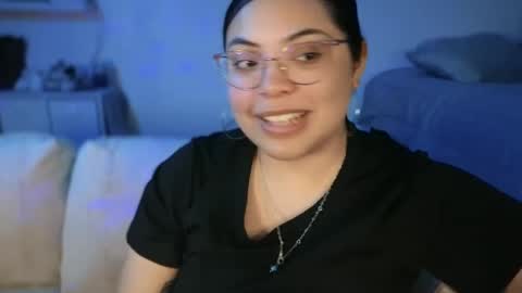 Snapshot of drizzypeach602 chatting on 12-04-24, 01:47 Drizzypeach602 online show from 12-04-24, 01:47