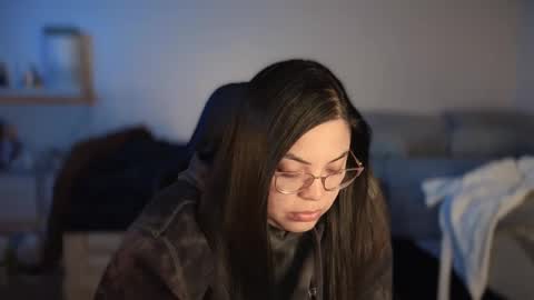 Snapshot of drizzypeach602 chatting on 12-11-24, 08:58 Drizzypeach602 online show from 12-11-24, 08:58