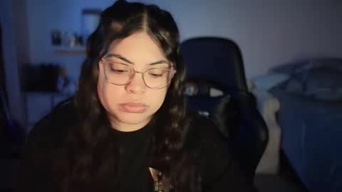 Snapshot of drizzypeach602 chatting on 12-13-24, 04:54 Drizzypeach602 online show from 12-13-24, 04:54