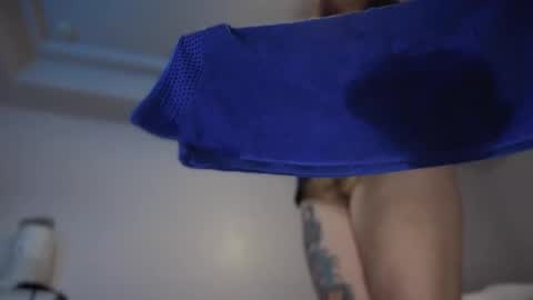 Snapshot of drizzypeach602 chatting on 12-21-24, 04:52 Drizzypeach602 online show from 12-21-24, 04:52