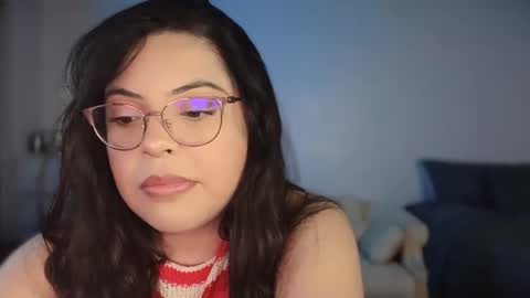 Snapshot of drizzypeach602 chatting on 01-01-25, 01:47 Drizzypeach602 online show from 01-01-25, 01:47