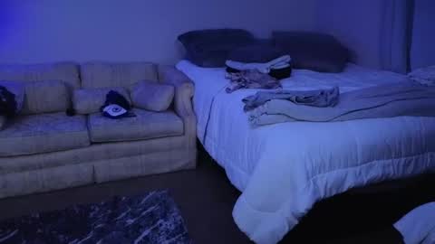 Snapshot of drizzypeach602 chatting on 02-12-25, 02:56 Drizzypeach602 online show from 02-12-25, 02:56