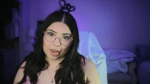 Snapshot of drizzypeach602 chatting on 02-15-25, 03:42 Drizzypeach602 online show from 02-15-25, 03:42