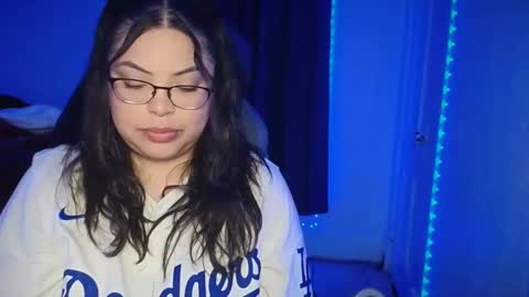 Snapshot of drizzypeach602 chatting on 11-01-25, 01:40 Drizzypeach602 online show from 11-01-25, 01:40