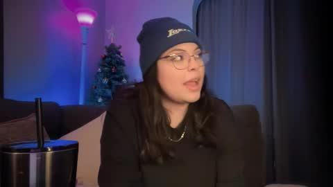 Snapshot of drizzypeach602 chatting on 12-01-25, 04:50 Drizzypeach602 online show from 12-01-25, 04:50