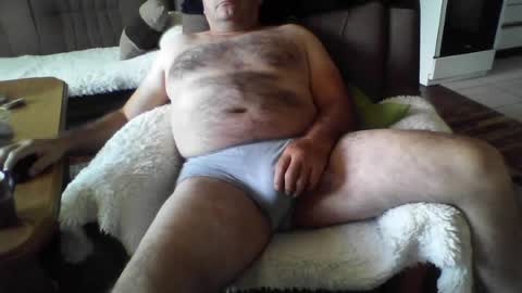 Snapshot of drkadzia chatting on 06-19-26, 08:07 johnny online show from 06-19-26, 08:07