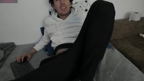 CamiSanti online show from 09-15-25, 02:44