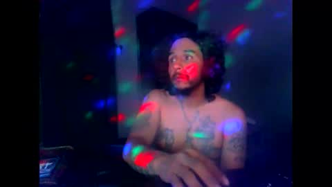 Snapshot of drogoloko233 chatting on 10-09-25, 02:42 drogo lpkp online show from 10-09-25, 02:42