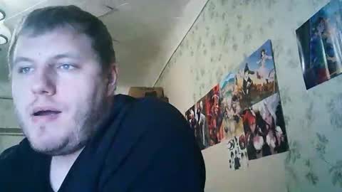 Snapshot of drovachok2_0 chatting on 10-28-25, 02:42 Drova online show from 10-28-25, 02:42