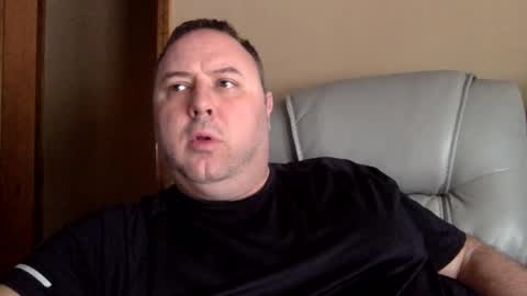 Snapshot of drow0909 chatting on 02-27-25, 02:21 Drow online show from 02-27-25, 02:21