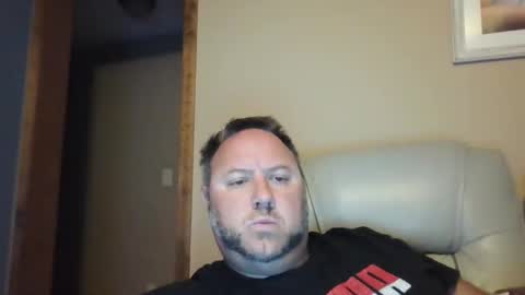 Snapshot of drow0909 chatting on 09-22-25, 11:01 Drow online show from 09-22-25, 11:01