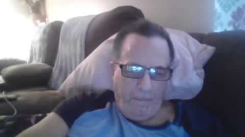 Snapshot of drthick1224 chatting on 10-20-25, 08:31 drthick1224 online show from 10-20-25, 08:31