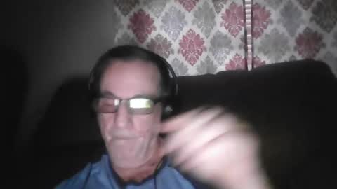 Snapshot of drthick1224 chatting on 10-23-25, 01:32 drthick1224 online show from 10-23-25, 01:32