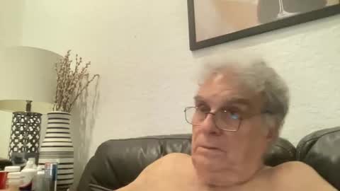 Snapshot of drtony4u222 chatting on 12-26-24, 04:21 DrTony4u222100 online show from 12-26-24, 04:21